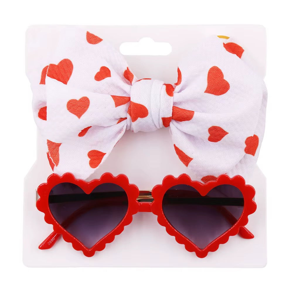 Sweetheart Pet Fashion Set – Lazo & Gafas de Corazón