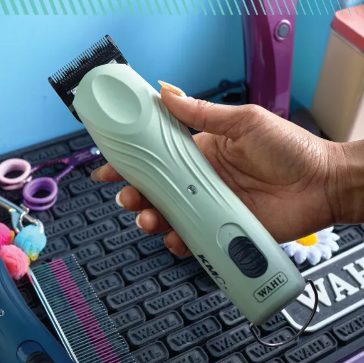 WAHL KMC+ 2-SPEED CORDLESS CLIPPER - SAGE